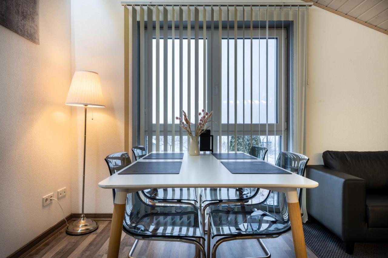 Gemuetliche Ferienwohnung Mit Panoramablick Muttensweiler Exterior foto