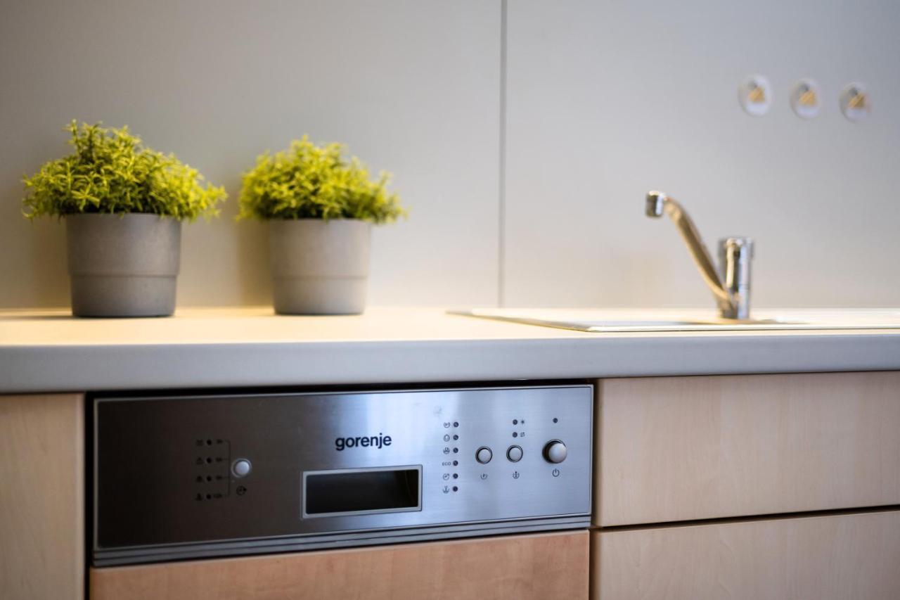 Gemuetliche Ferienwohnung Mit Panoramablick Muttensweiler Exterior foto